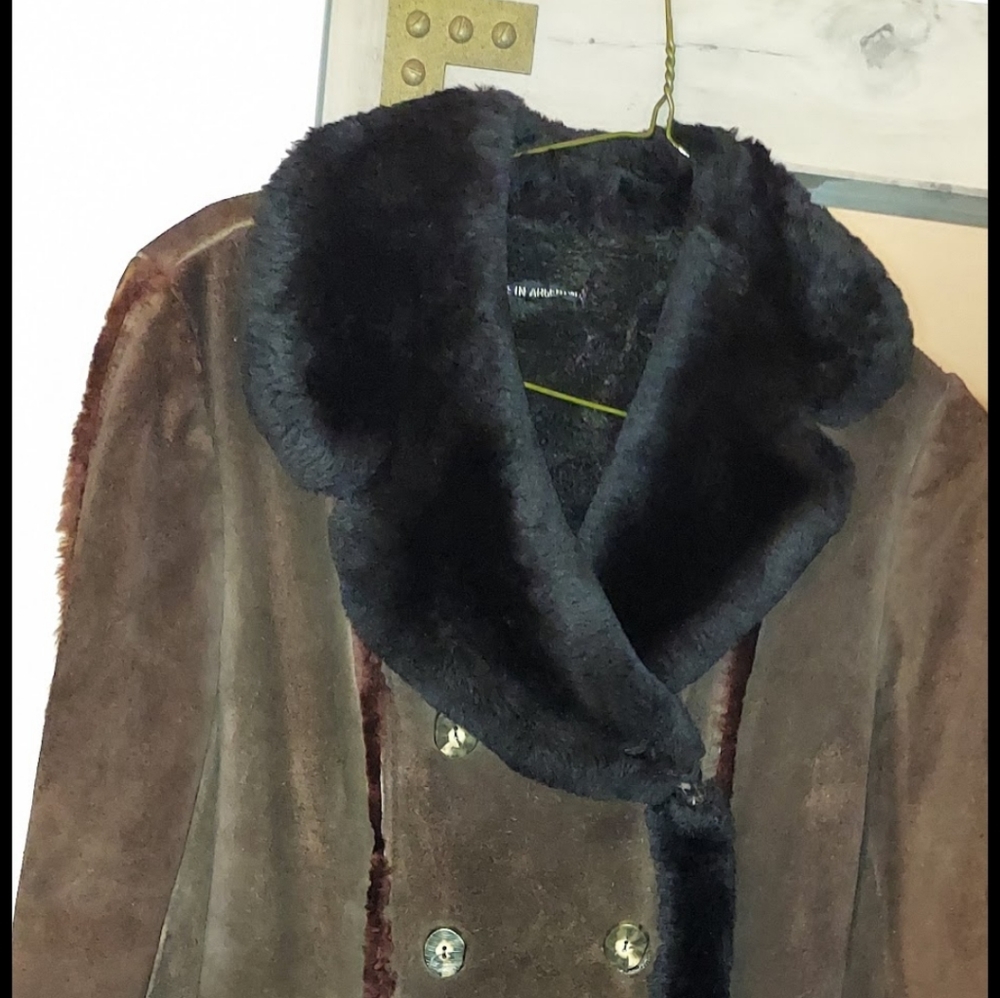 100% Leather Sherling